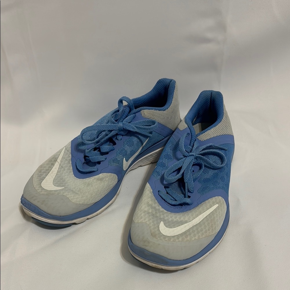 Nike Women’s FS Lite Run 3 Size 6.5